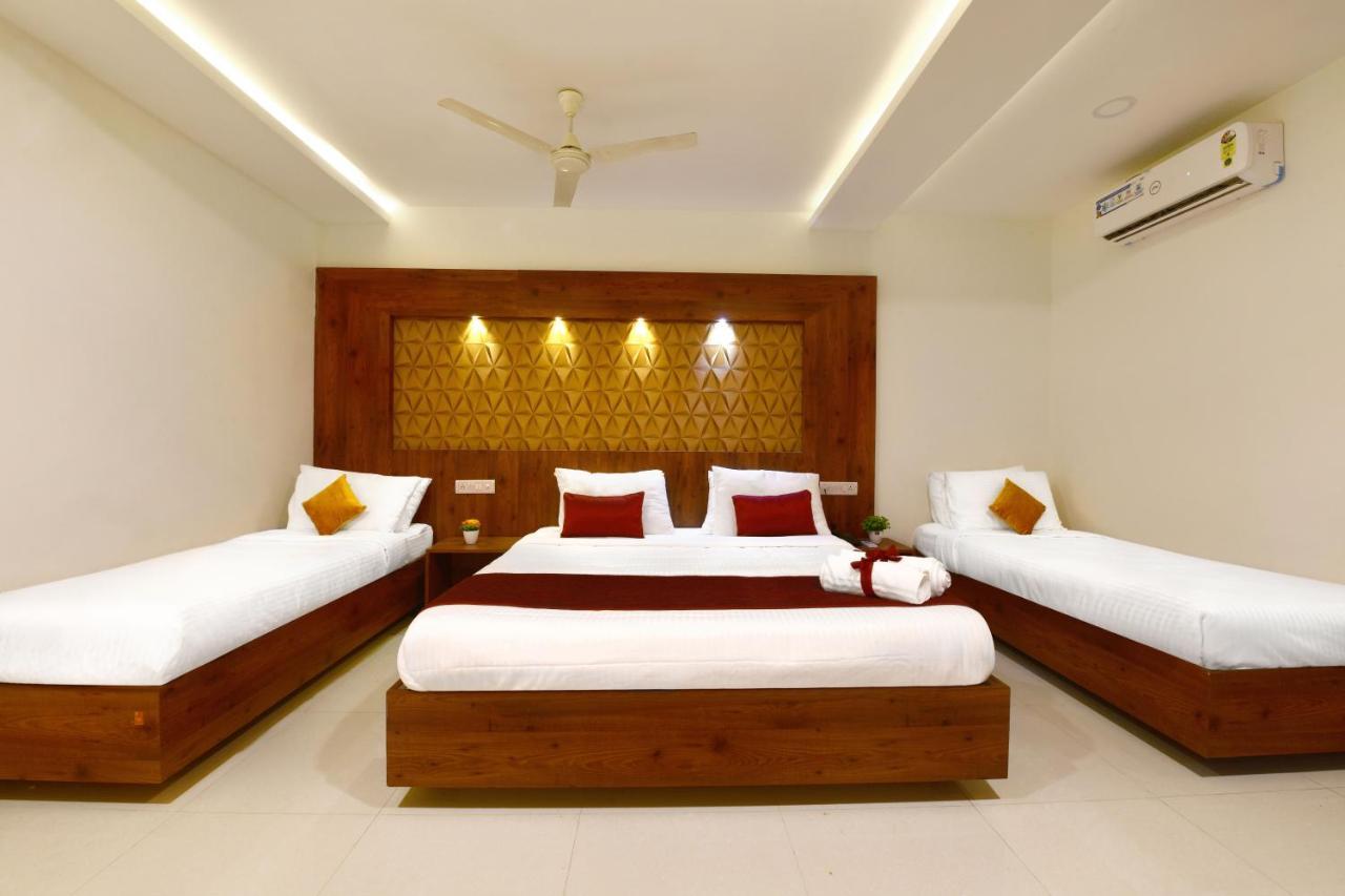 Hotel Bv Colours By Rivido, Begur Main Road Bangalore Dış mekan fotoğraf