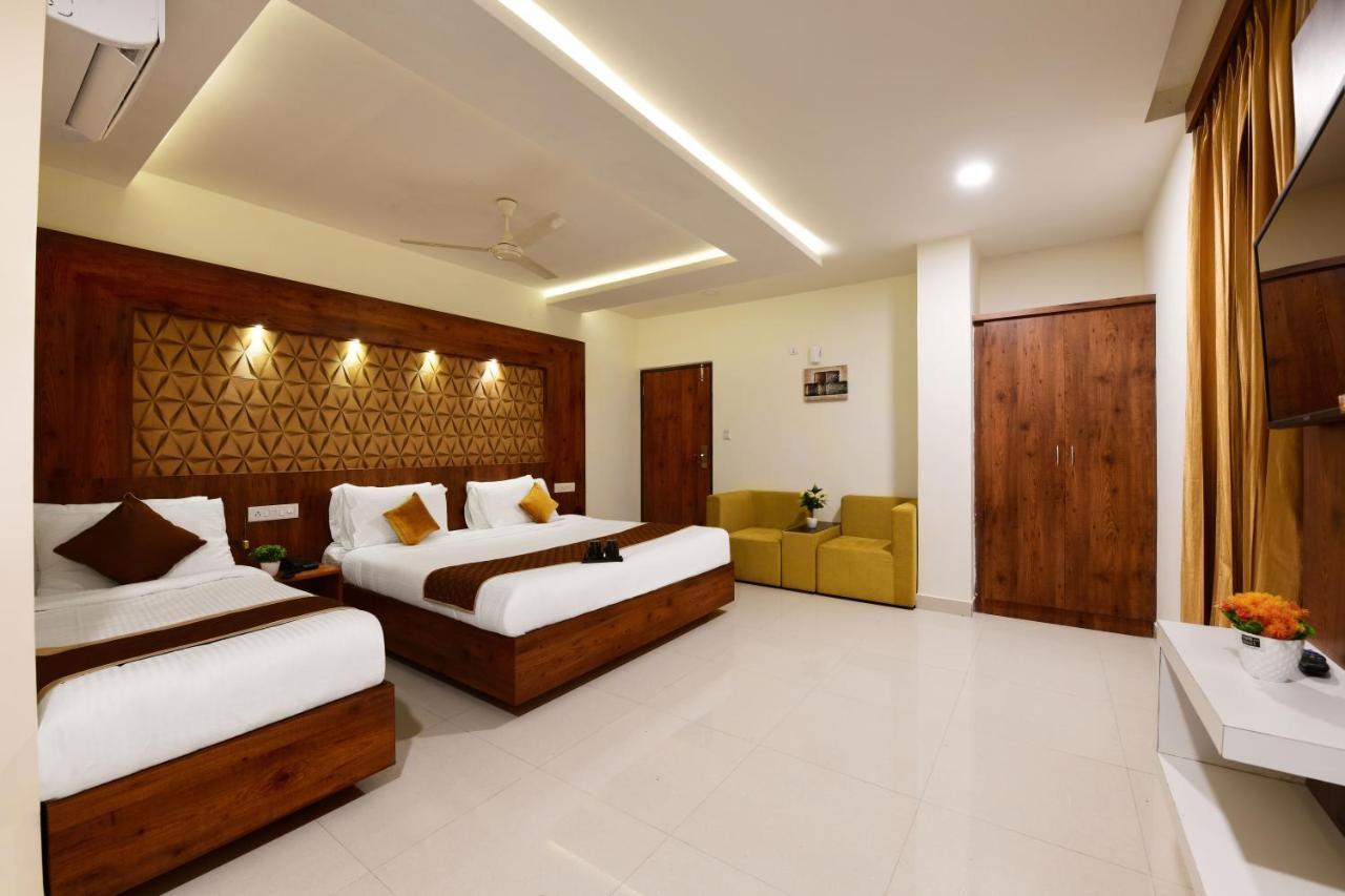 Hotel Bv Colours By Rivido, Begur Main Road Bangalore Dış mekan fotoğraf
