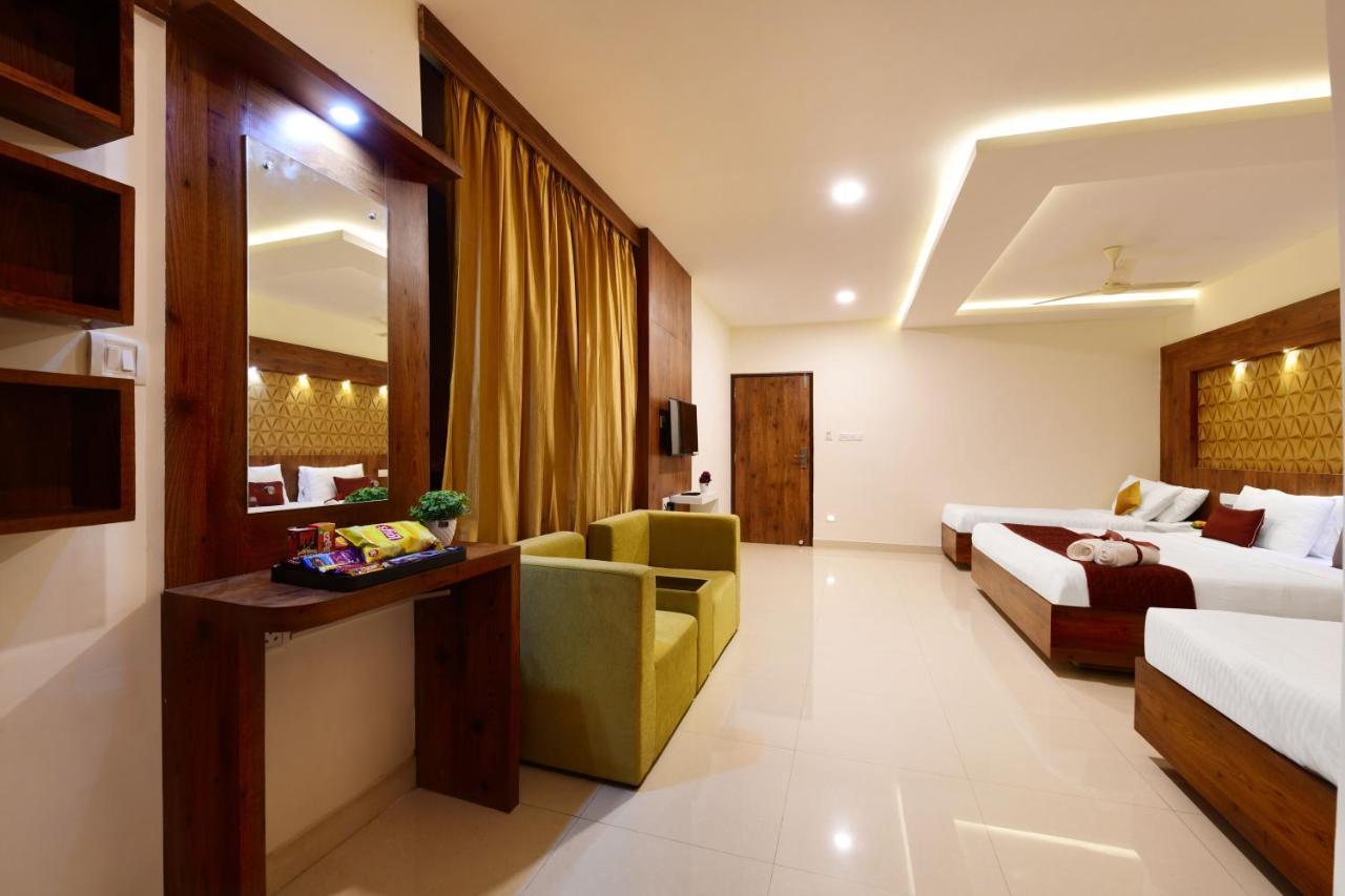 Hotel Bv Colours By Rivido, Begur Main Road Bangalore Dış mekan fotoğraf
