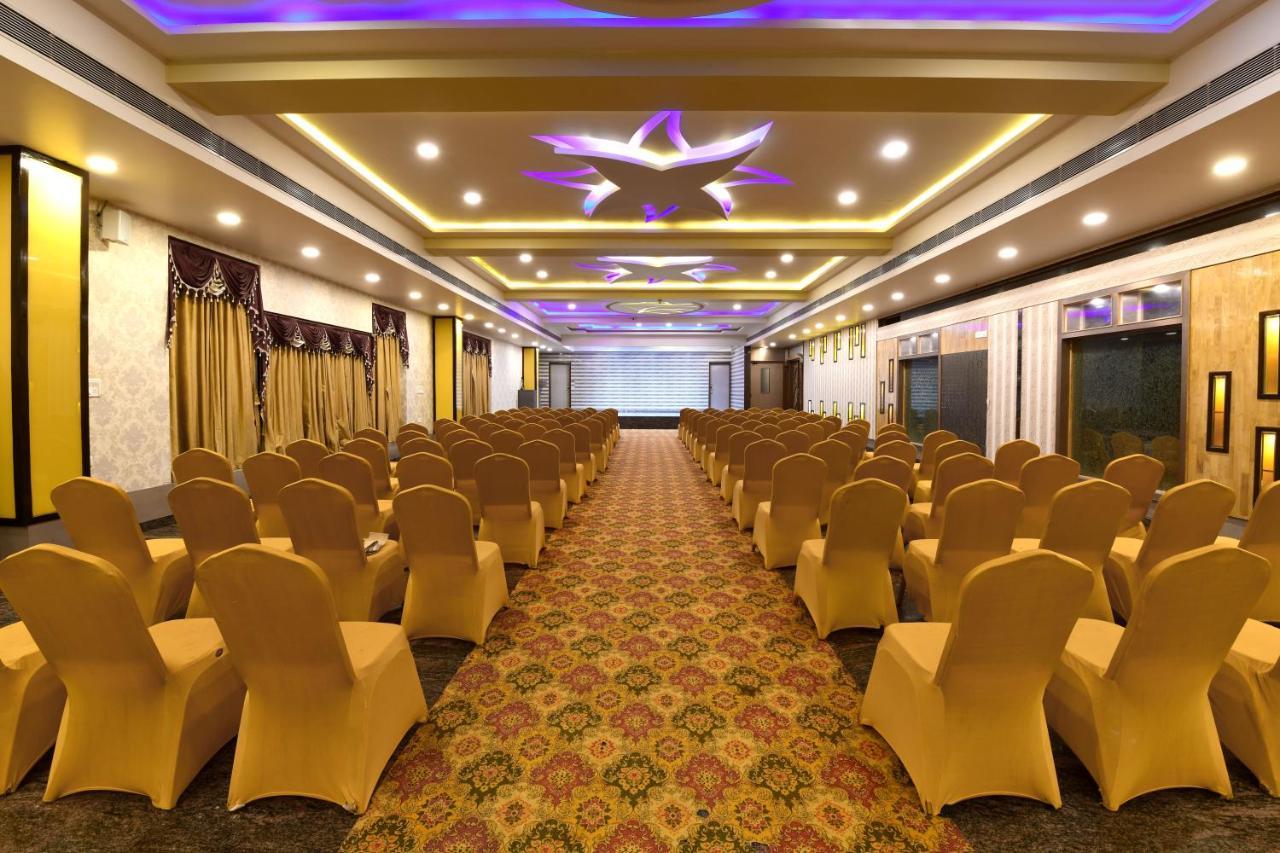 Hotel Bv Colours By Rivido, Begur Main Road Bangalore Dış mekan fotoğraf